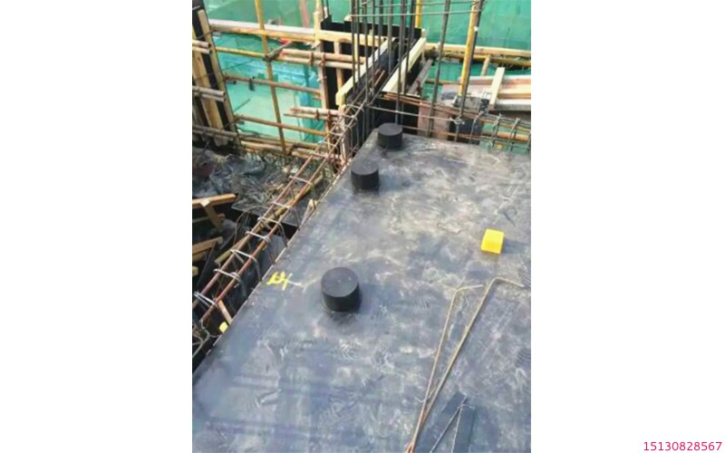 管道穿板預留洞用塑料套筒中建*局應用案例